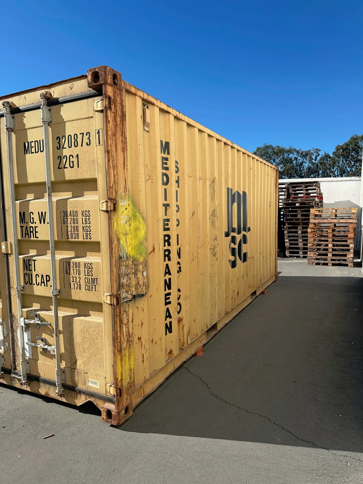 Used 20ft Conex Shipping / Storage Container β Yellow/Gold β Priced to Sell! - Image 6
